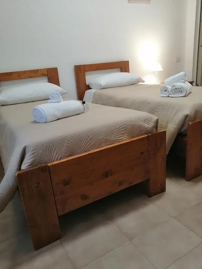 Hotel Soleo Quartu Sant'Elena 0*,
